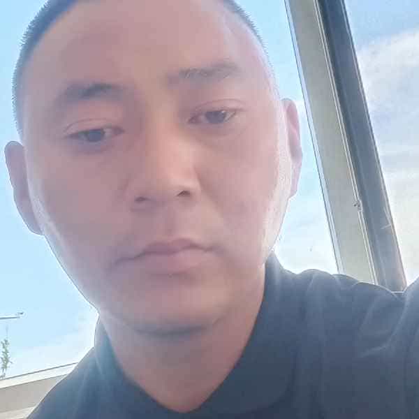 35岁岁内蒙古单身帅哥 - 景德镇吉缘网